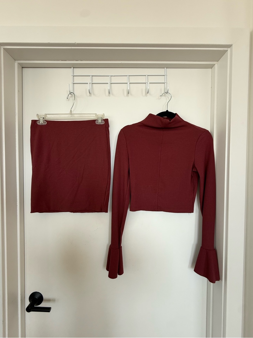 Dance & Marvel Ribbed 2 piece Mini Skirt in maroon